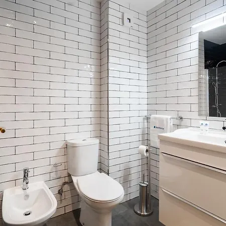 Fantastic Peaceful Flat In Gaia 아파트