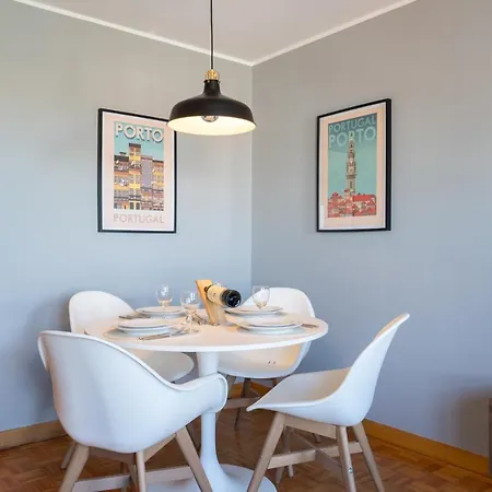 아파트 Fantastic Peaceful Flat In Gaia 빌라노바데가이아
