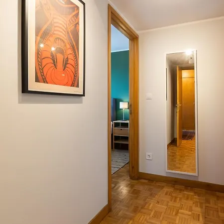 Fantastic Peaceful Flat In Gaia 아파트